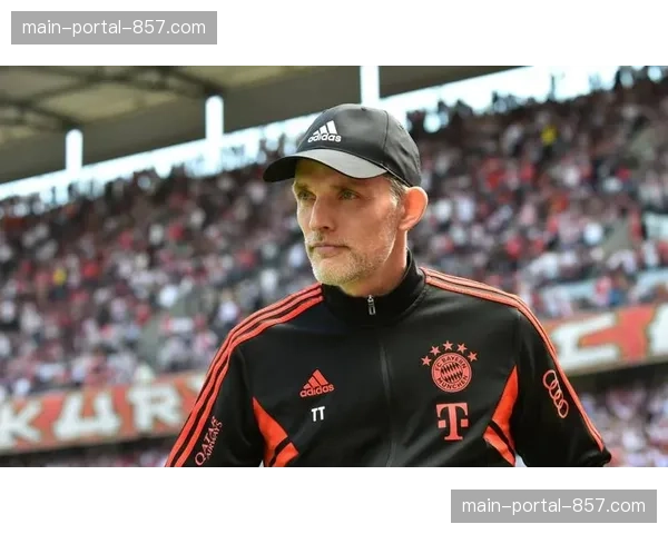 战术板：图赫尔如何通过变阵三中卫遏制多特蒙德的快速反击