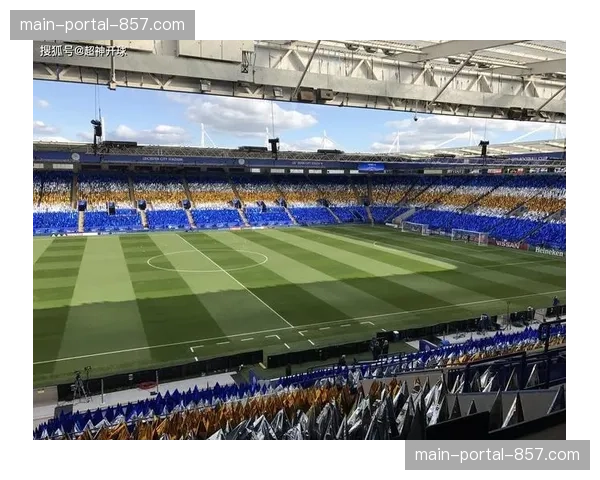 “周末联赛”启动:英超俱乐部联合社区推出草根足球发展计划